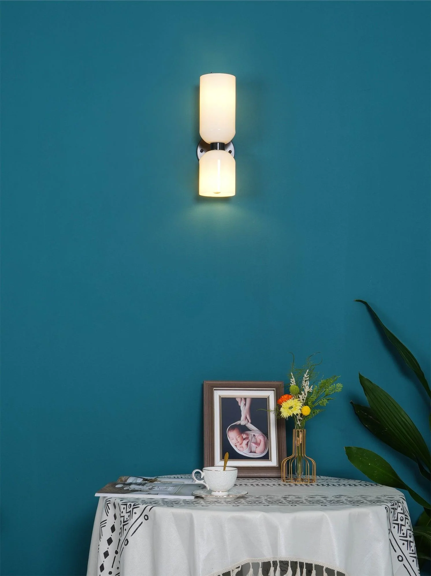 Edie Wall Lamp - ∅ 4.7″ x H 13.8″ / Dia 12cm x H 35cm Set of 2 / Brass / Clear