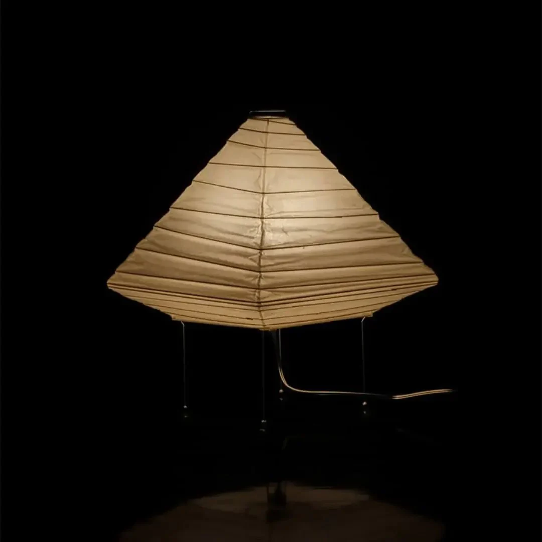 Настольный светильник Kiyoshi Akari Paper - ∅31см x 46см, белый, черный