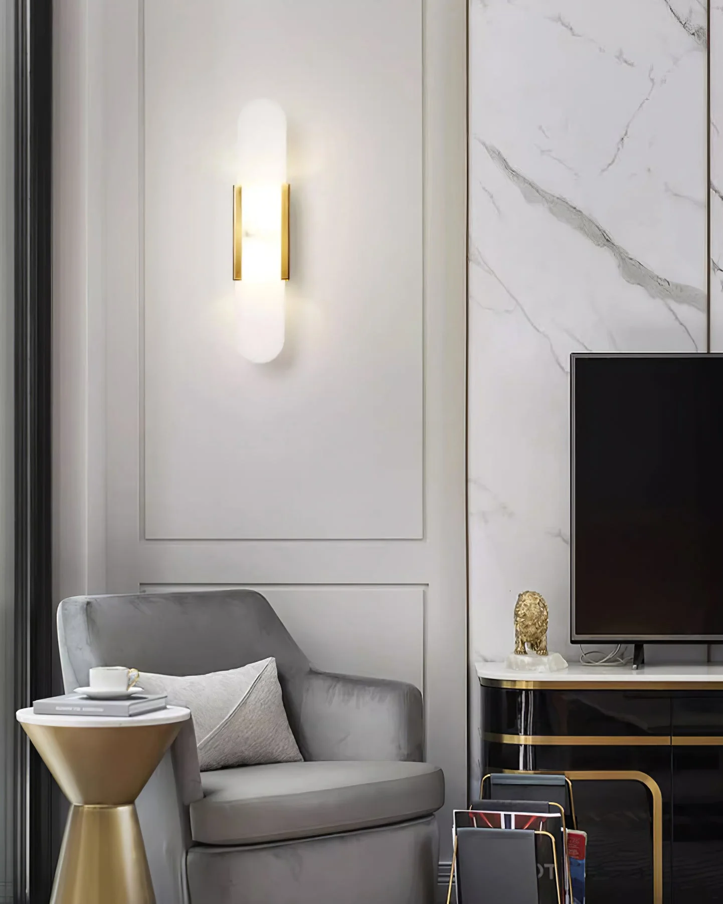 Melange Elongated Alabaster Wall Lamp - Dia 10cm x H 35cm Set of 2 / Black
