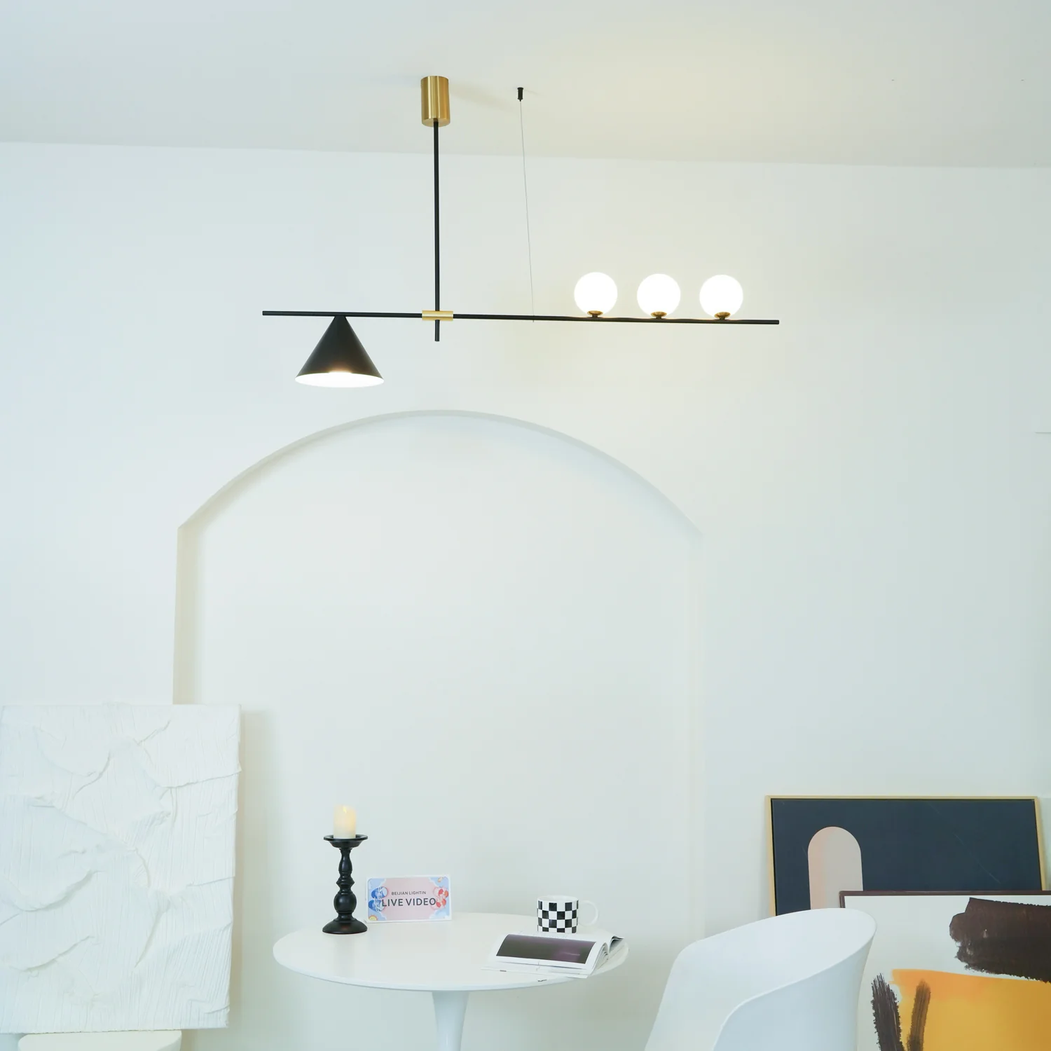 Подвесной светильник Eclipse Linear Suspension - 3 источника света 123см x 70см, золотой, золотой абажур