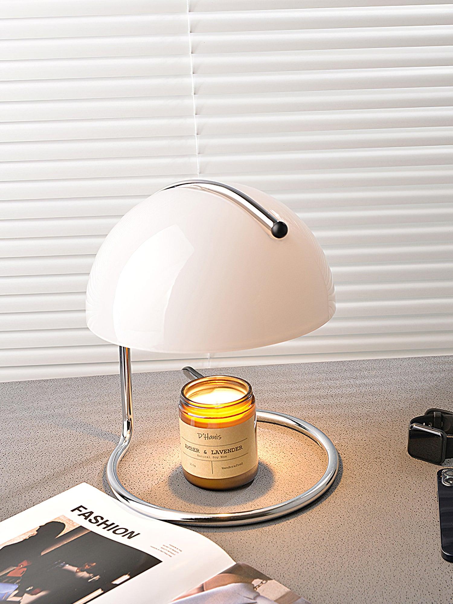 Pierre Table Lamp - ∅ 9.8″ x H 19.7″ / Dia 22cm x H 28cm / Red / US plug