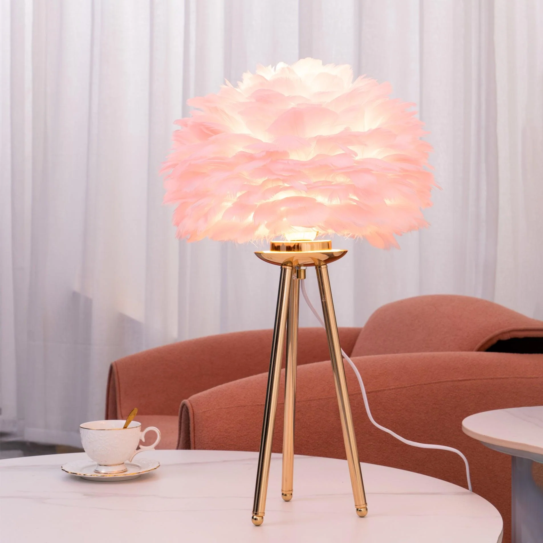 Goose Feather Table Lamp - ∅ 13.8″ x H 18.5″ / Dia 35cm x H 47cm / Gold+Grey / UK plug