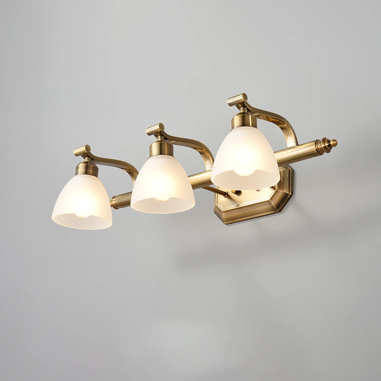 Настенный светильник Lana Classic Bath - 3 источника света ∅59см x 16см, золотой, белый
