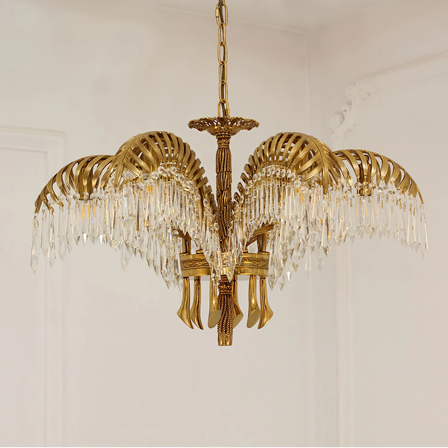 Люстра Brass Palm Leaf Crystal - 8 подвесов ∅82см x 50см, латунь, прозрачный кристалл