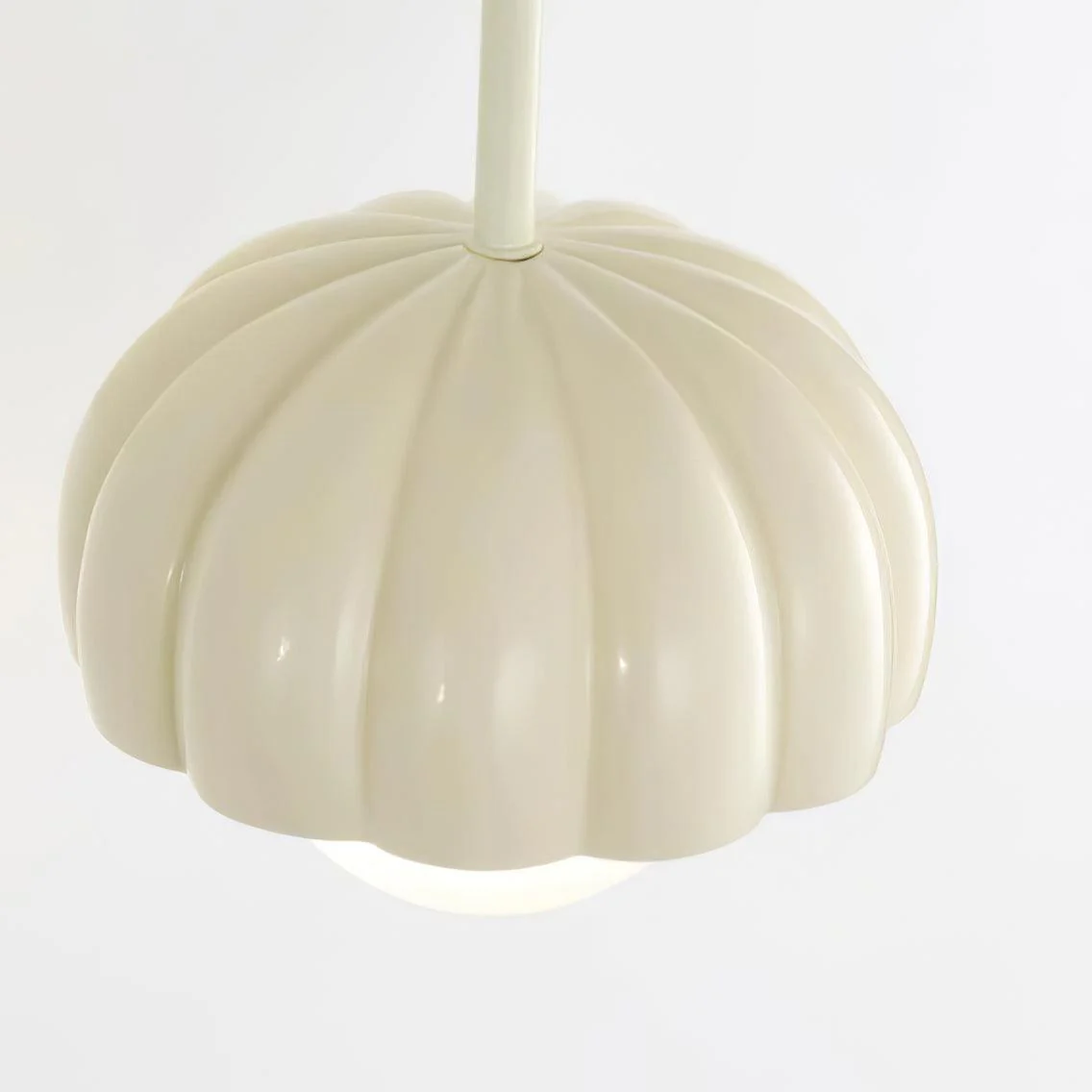 Настенный светильник Creamy Pumpkin - ∅17см x 27см, кремовый
