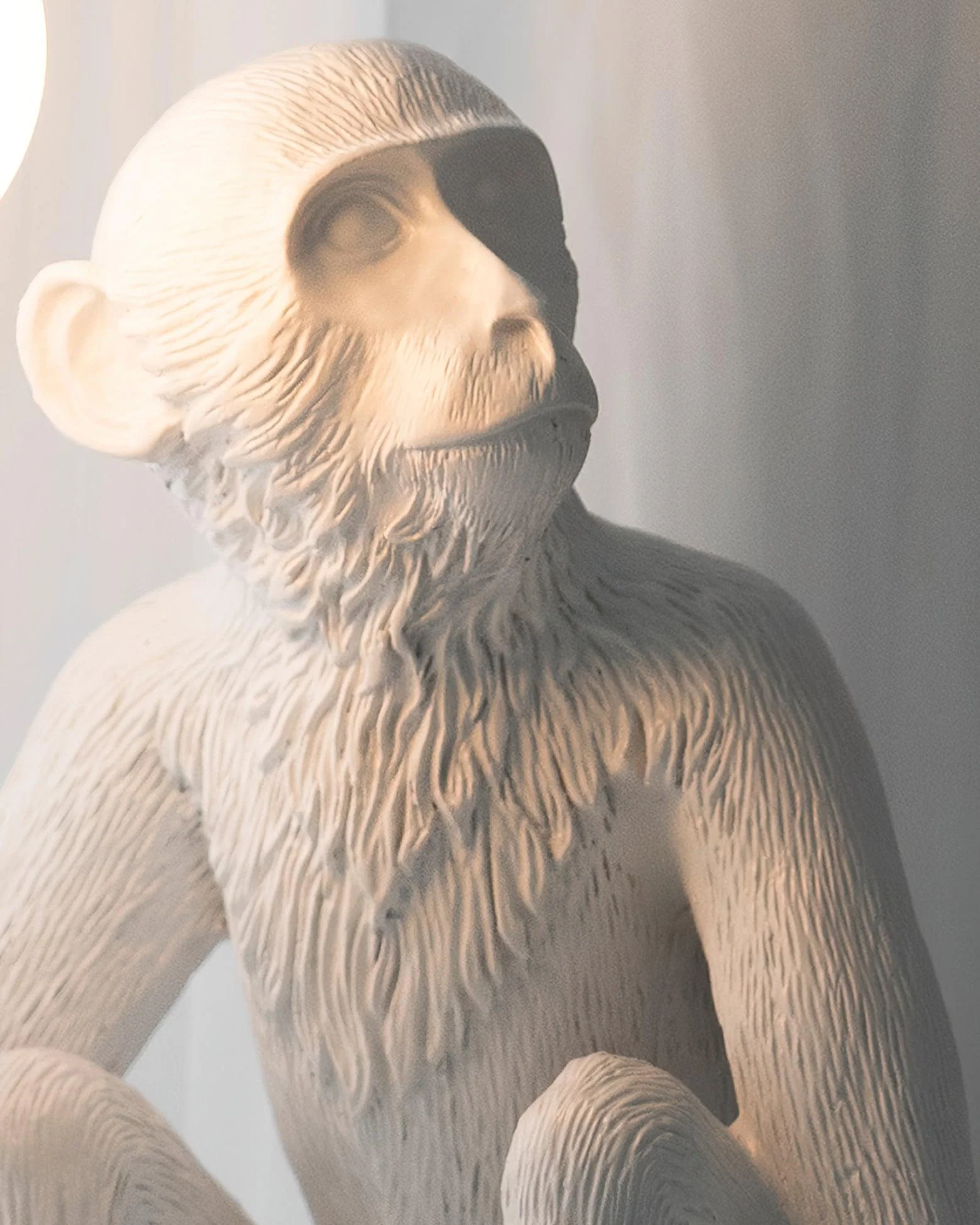 Настольный светильник Monkey - 46см x 28см x 54см, черный