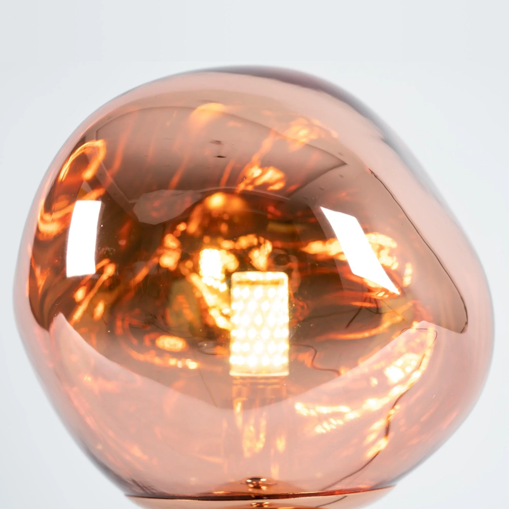 Настольный светильник Lava - ∅28см x 43см, золотой