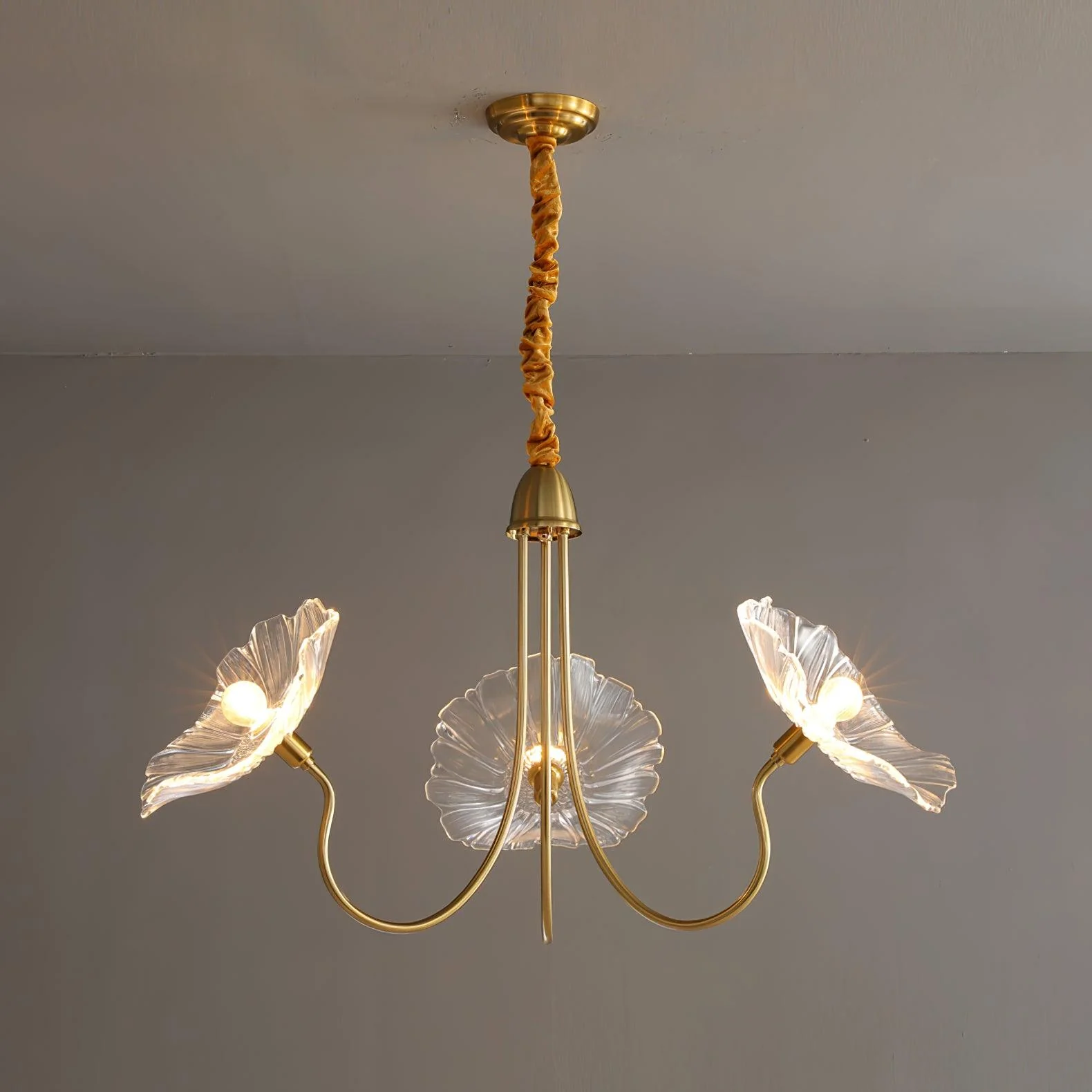 Люстра Lotus Leaf Glass - 6 плафонов ∅90см x 55см, золотой, прозрачный