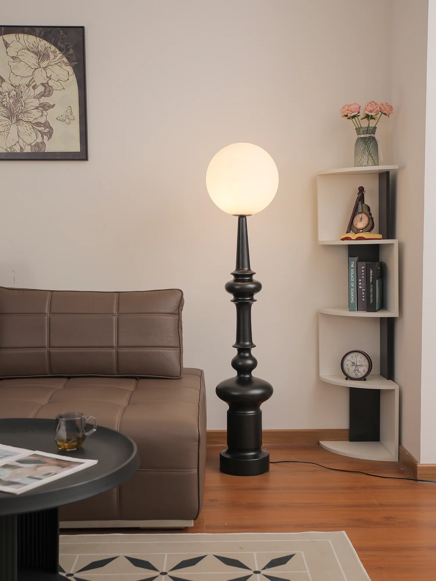 Roman Column Floor Lamp - ∅ 11.8″ x H 54.3″ / Dia 30cm x H 138cm / Black / US plug