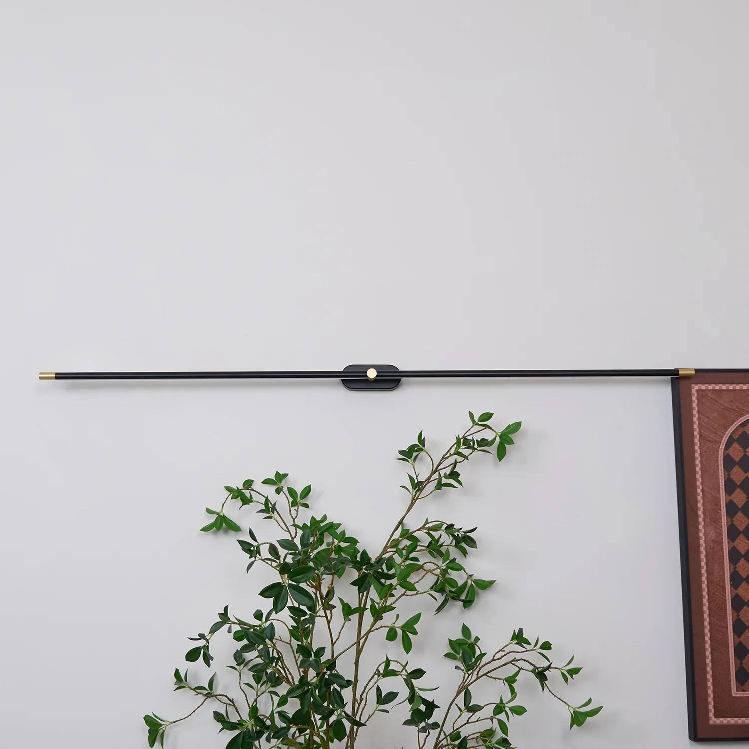 Настенный светильник Minimalist Linear - ∅69см x 5см, золотой, теплый свет, диммер
