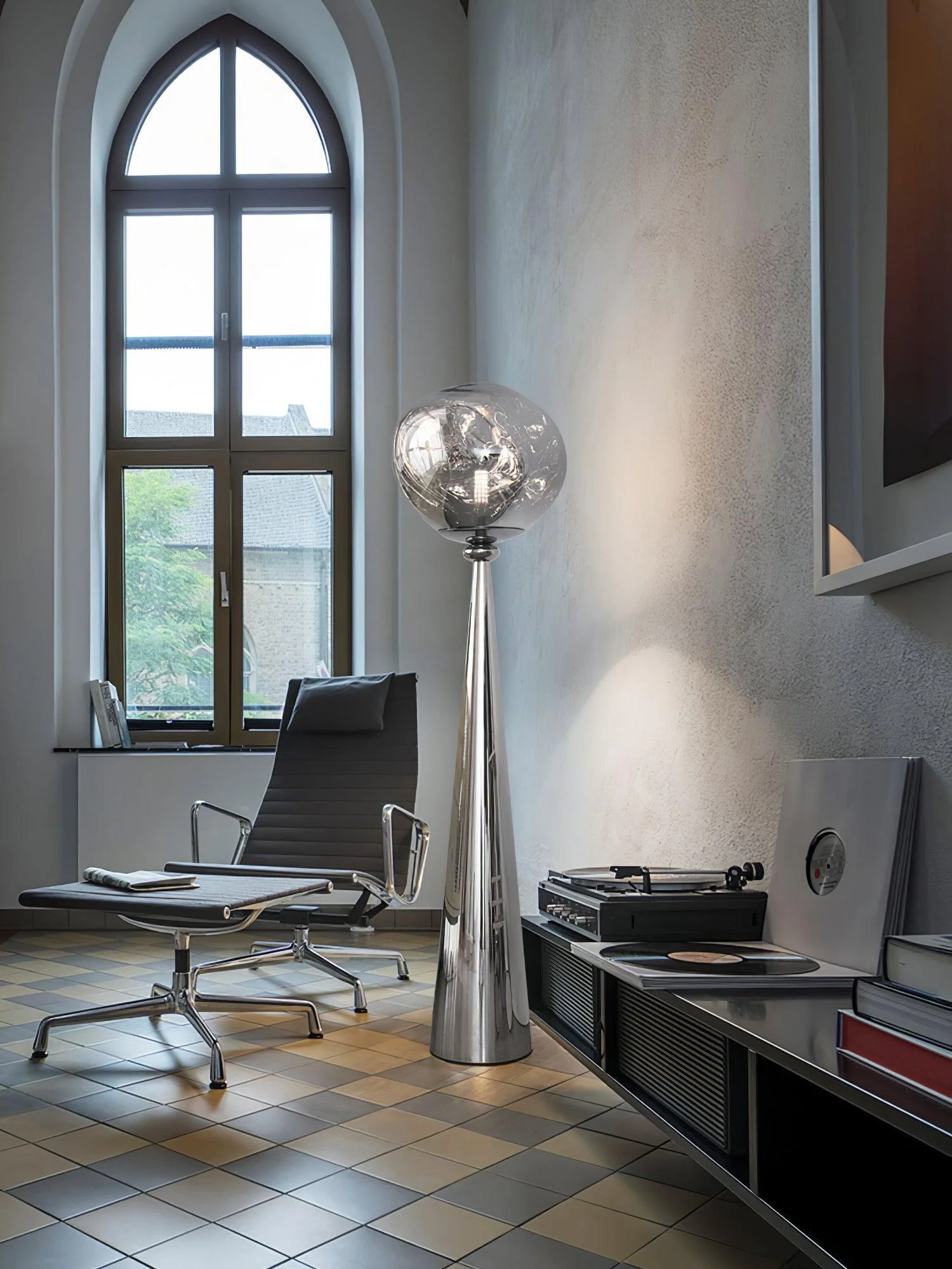 Cone Lava Floor Lamp - ∅ 17.7″ x H 61″ / Dia 45cm x H 155cm / Gold / AU plug