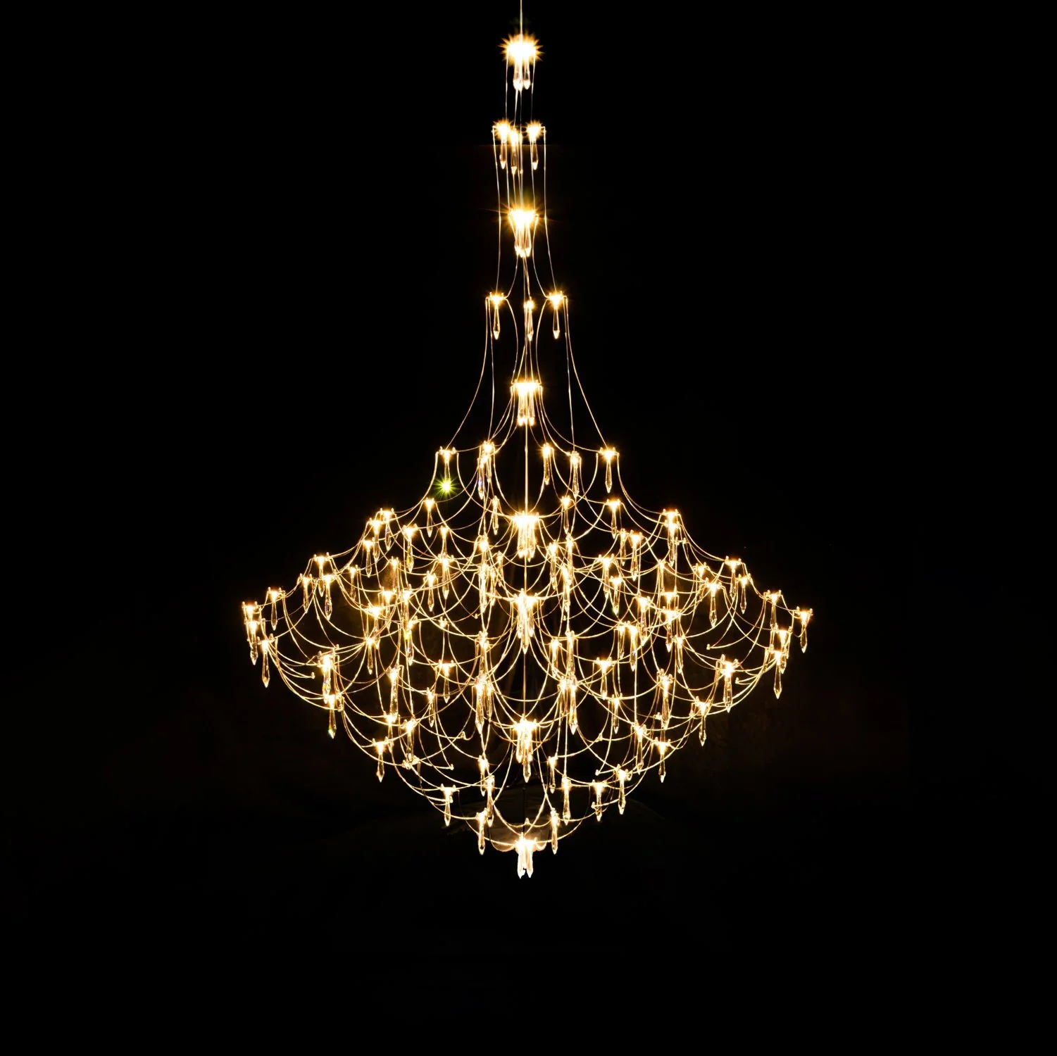Люстра Amos Light Group - ∅120см x 120см, хром, теплый свет