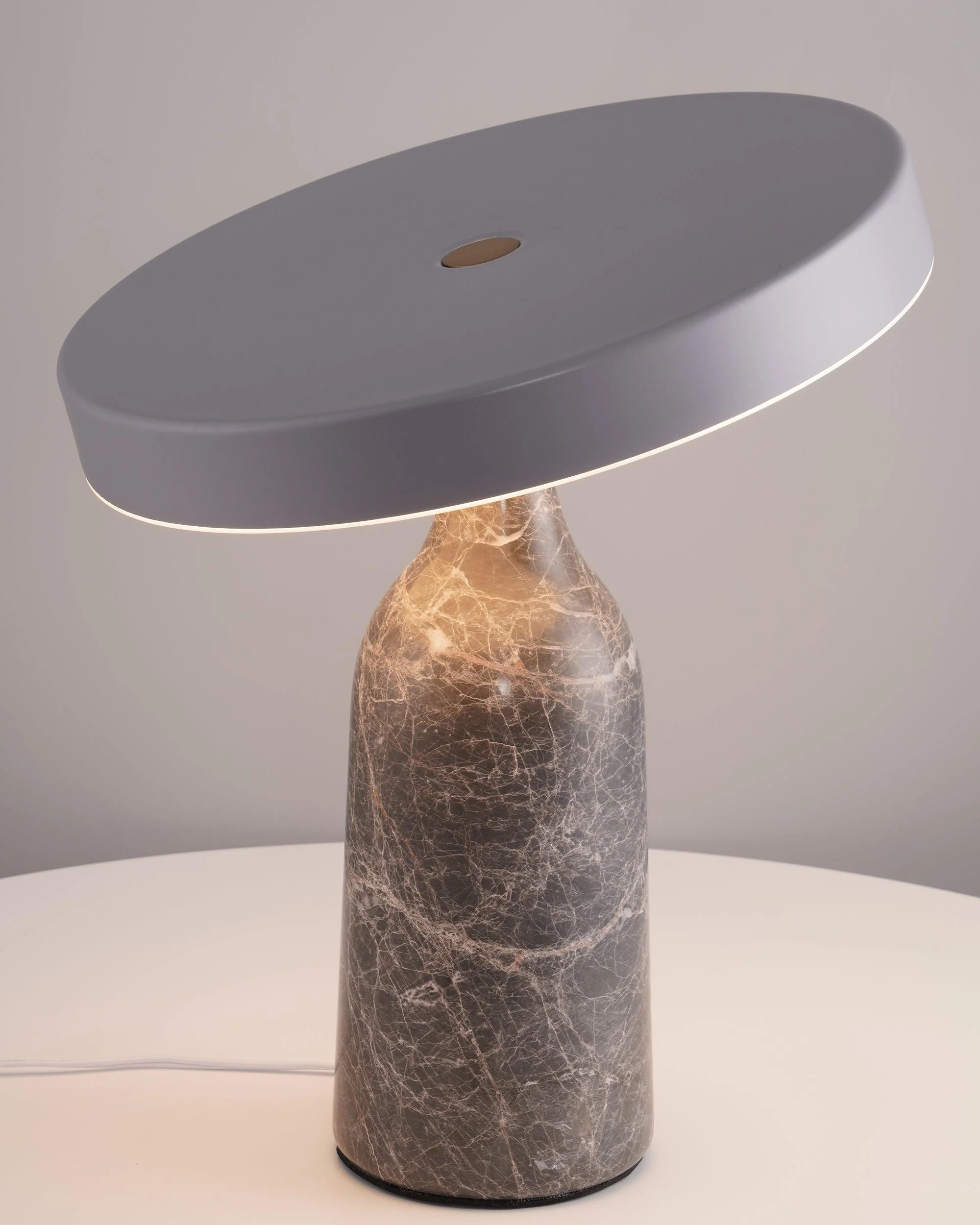 Eddy Table Lamp - ∅ 12.6″ x H 13.2″ / Dia 32cm x H 33.6cm / Grey / US plug