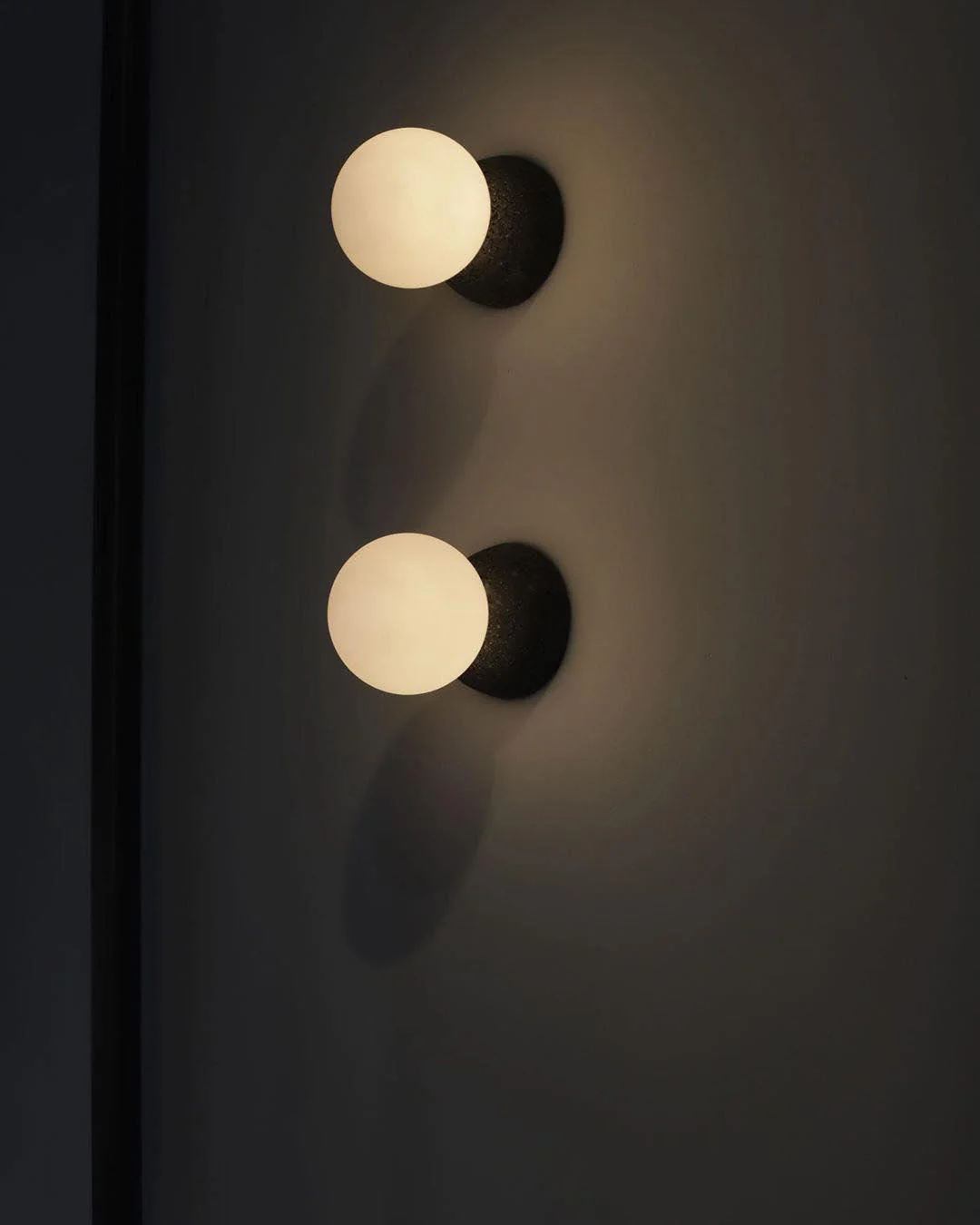 Origo Wall Lamp - W 20cm x H 12cm Set of 2 / Black