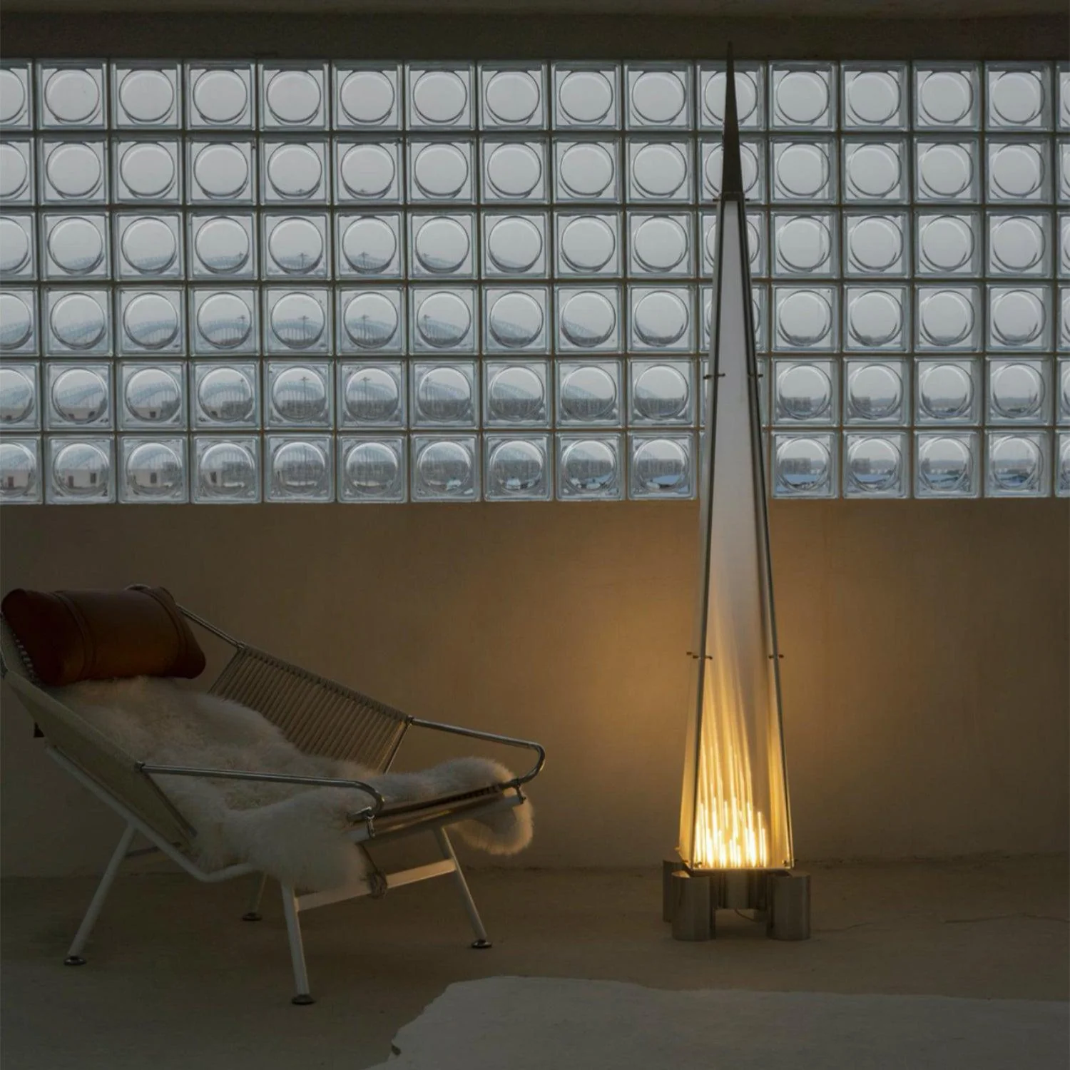 Fragment Floor Lamp - ∅ 12.5″ x H 79.5″/Dia 32cm x H 202cm / Chrome / US plug
