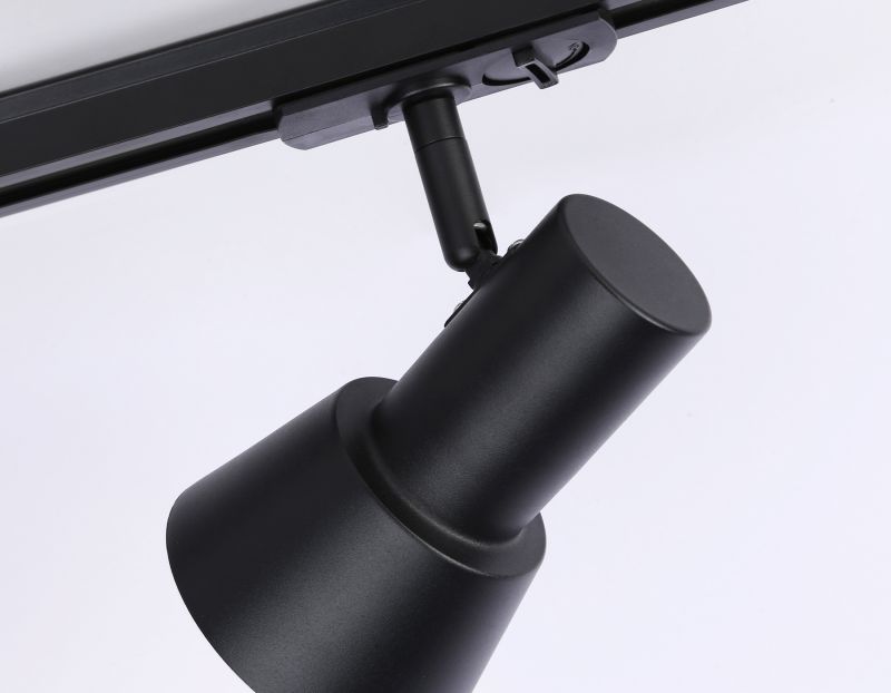Трековый светильник со сменной лампой GU10 Ambrella TRACK SYSTEM GL GL5151