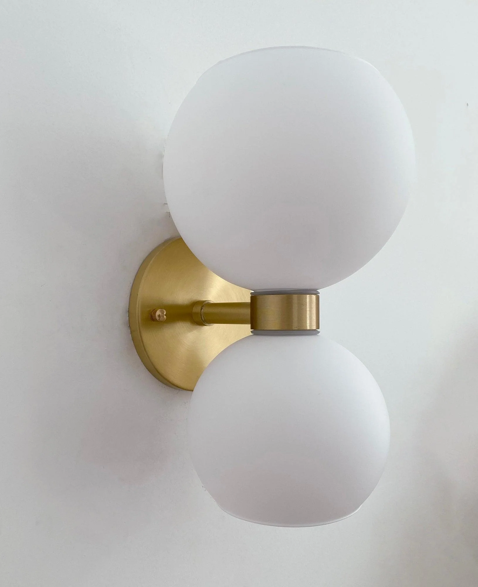 Round Pearl Sconce - Set of 2 / Brass / Smoke grey