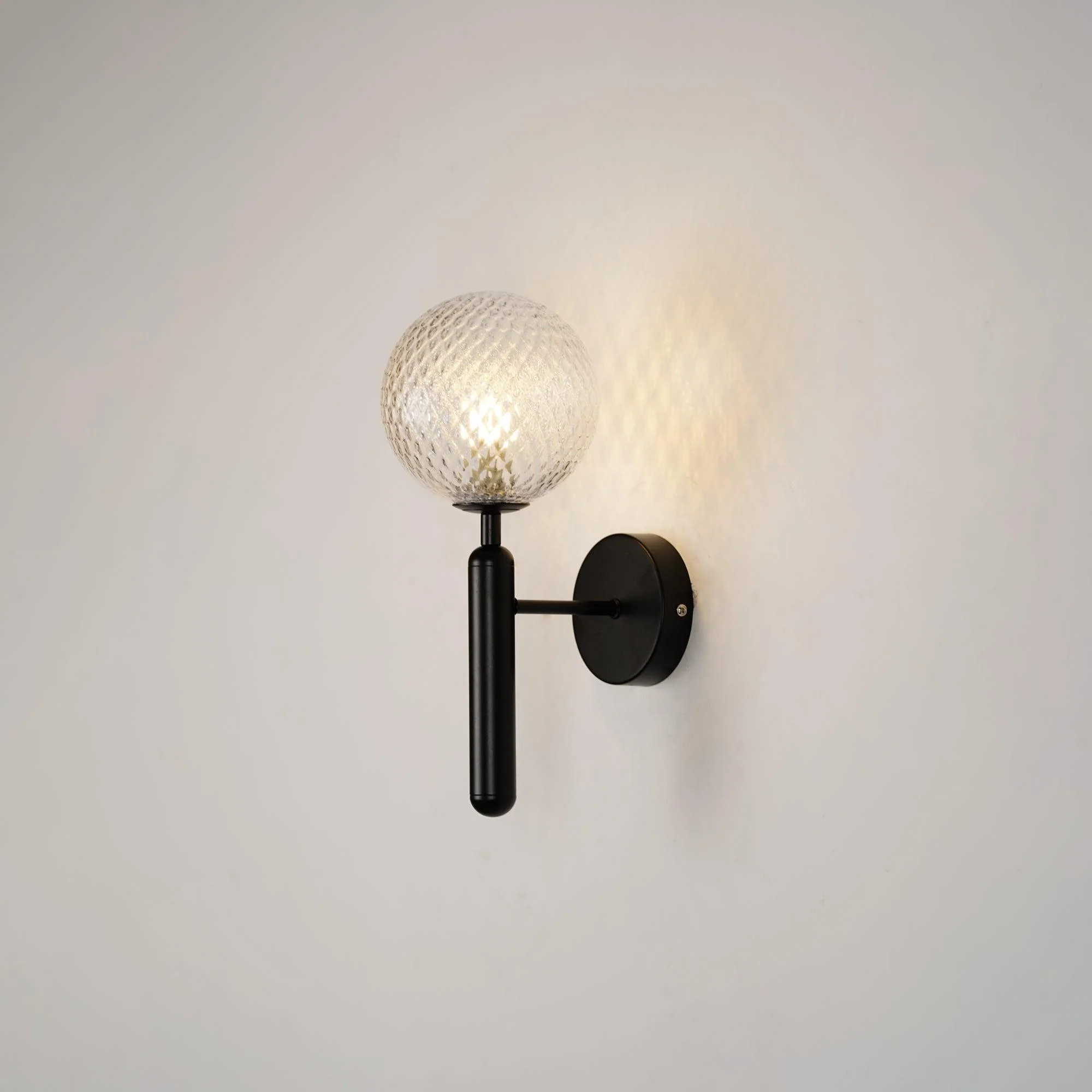 Nordica Wall Lamp - ∅ 5.9″ x H 13.4″ / Dia 15cm x H 34cm Set of 2 / Brass / White