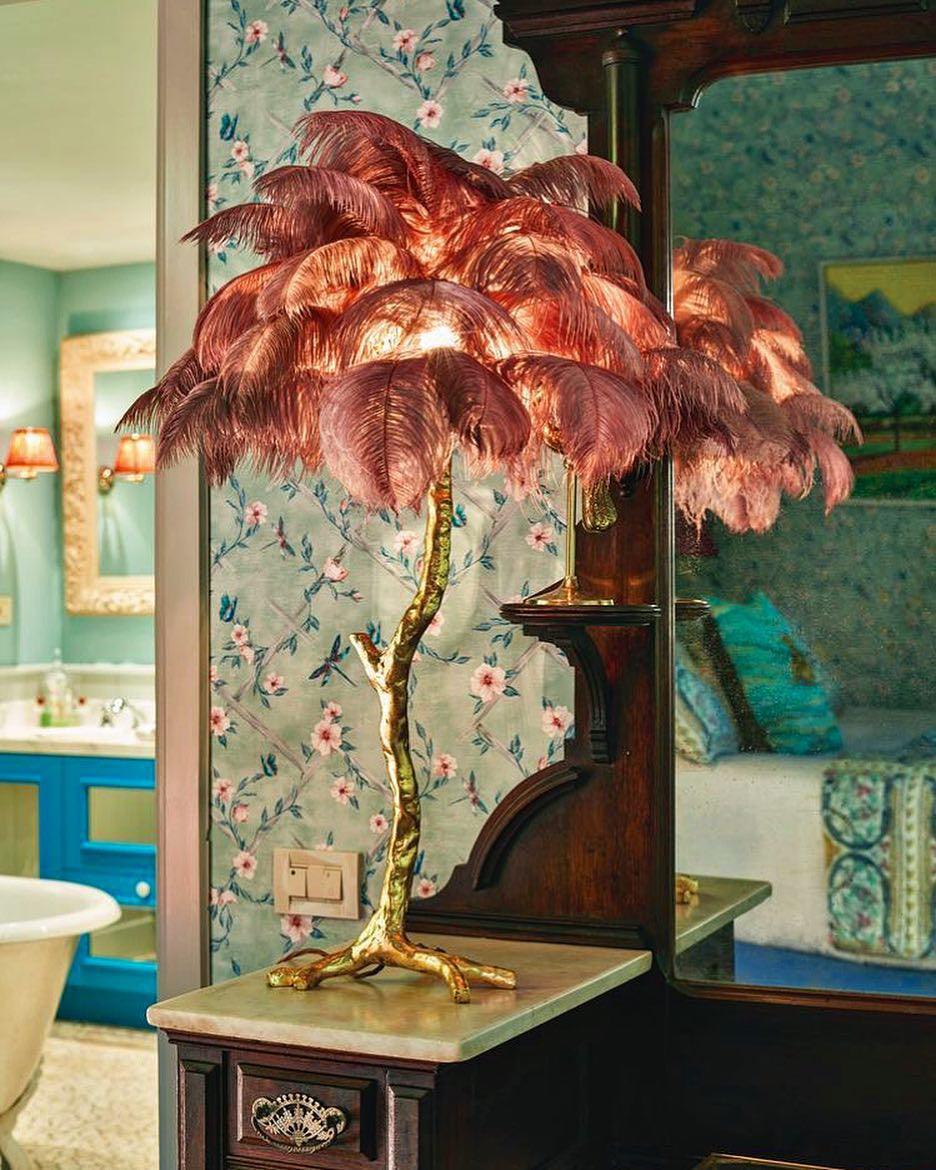 Настольный светильник Ostrich Feather - серебряный, темно-розовый