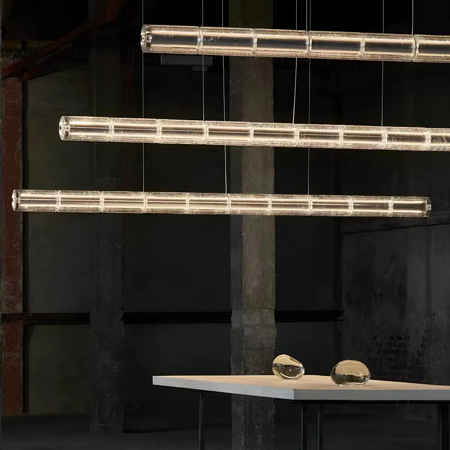 Люстра Mcdade Segmented Glass - 205см x 10см, серебристо-серый, прозрачный, холодный свет
