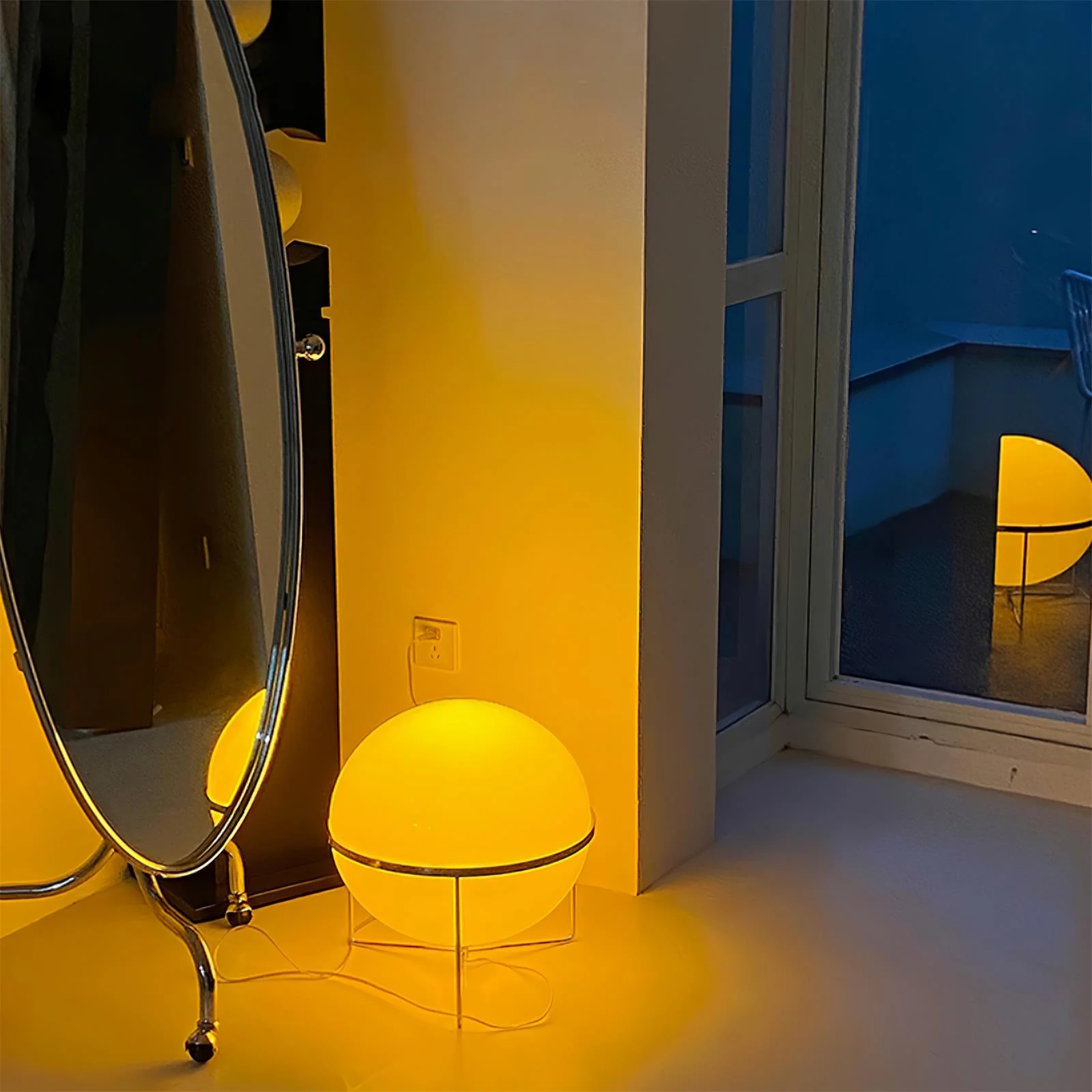 Yolk Table Lamp - ∅ 13.8″ x H 16.5″ / Dia 35cm x H 42cm / Yellow / UK plug