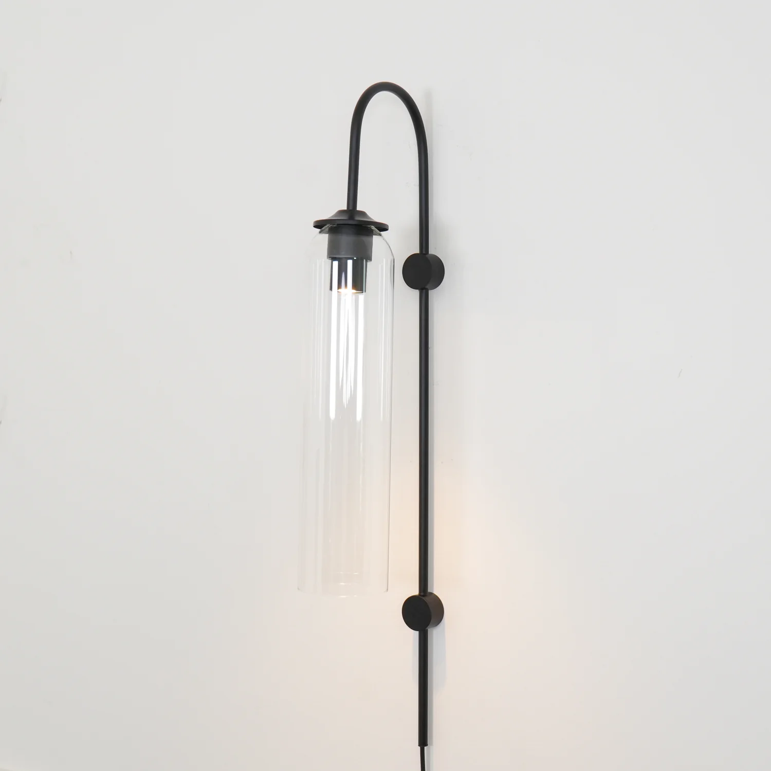 Настенный светильник Modern Glass Plug-In - черный, голубой