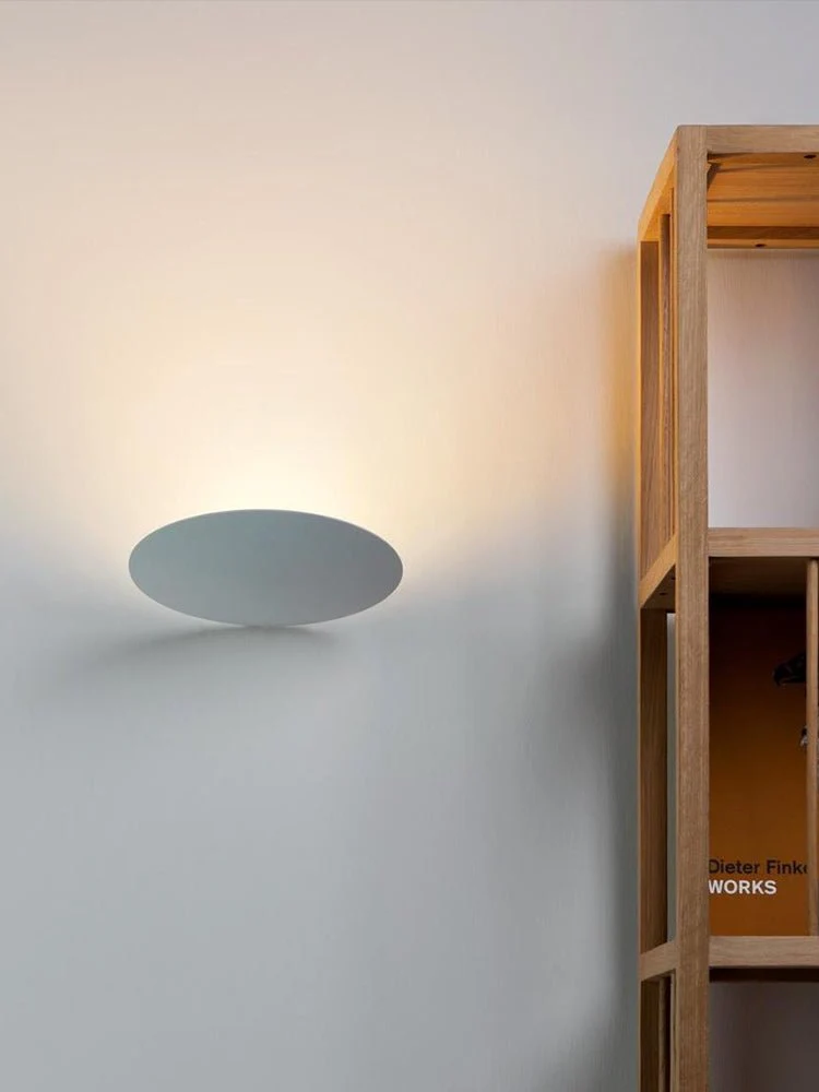 Giorgio W1 Wall Lamp - ∅ 8.7″ x H 8.7″ / Dia 22cm x H 22cm Set Of 2 / Gold & Black / Cool Light