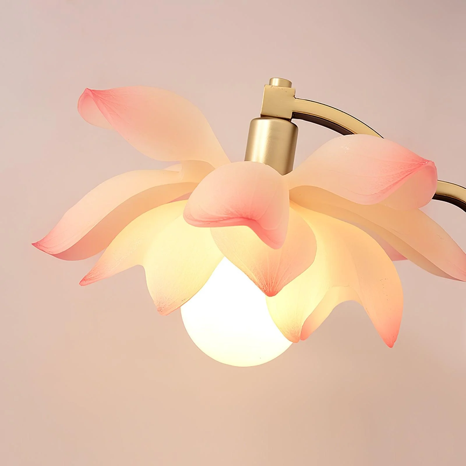 Настольный светильник Lotus - ∅27см x 49см, черный, золотой, белый