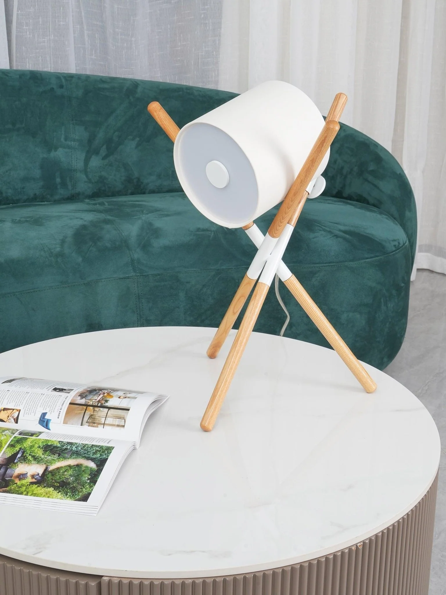 Настольный светильник Shift Lamp - ∅35см x 53см, белый, дерево
