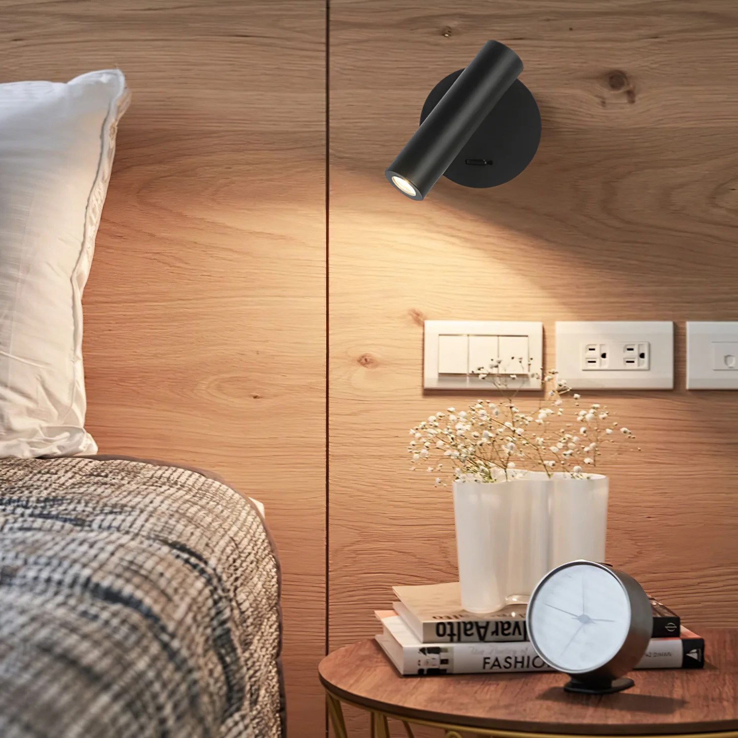 Настенный светильник Reading LED Bedroom - ∅8см x 11см, античная медь, холодный свет