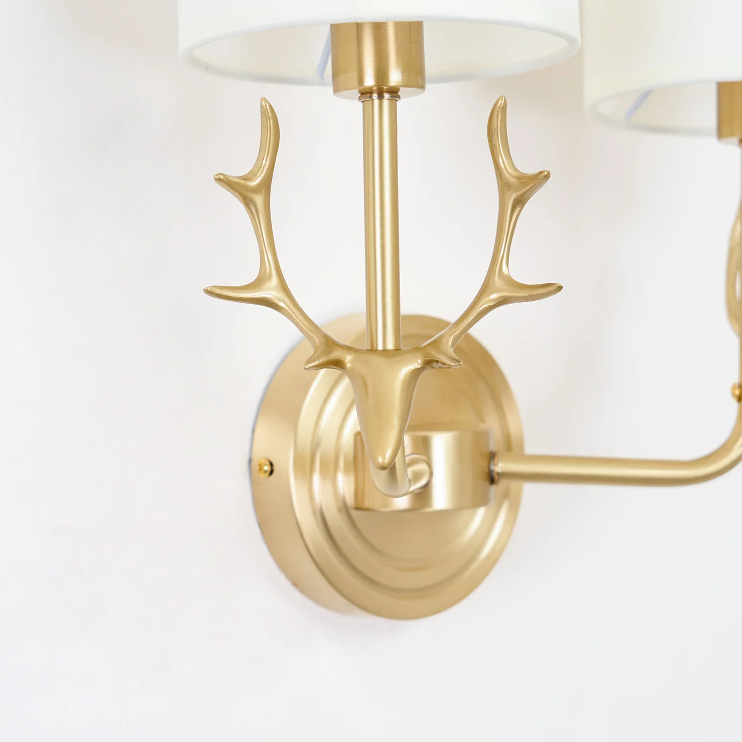 Настенный светильник Brass Deer Head - ∅28см x 39см, латунь