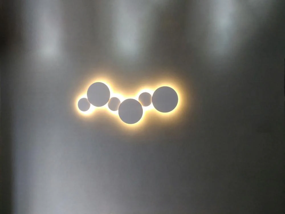 Geometric Disc Wall Lamp - Dia 28cm x H5cm set of 2 / White / Warm white
