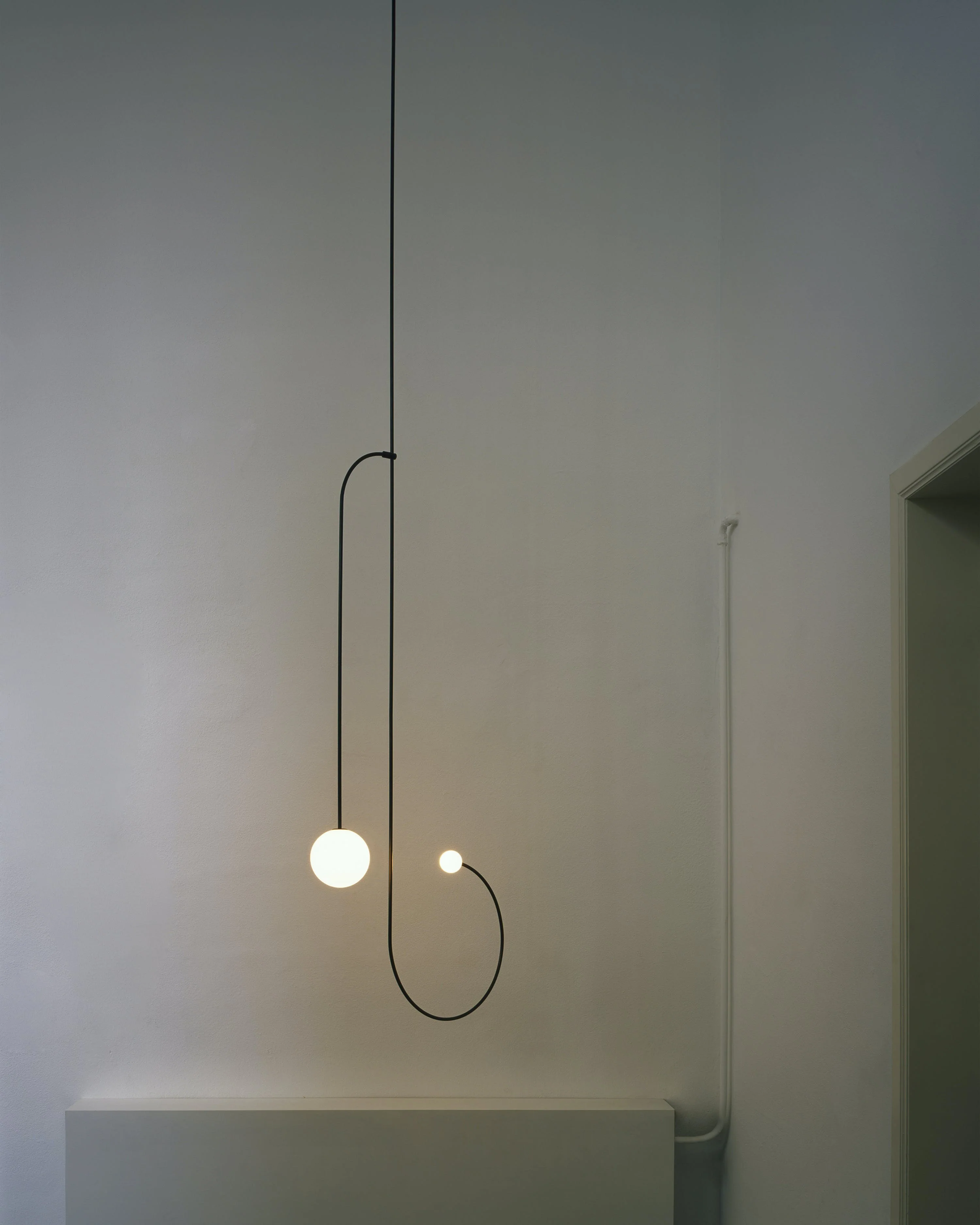 Люстра Mobile Chandelier - 3 подвеса, черный