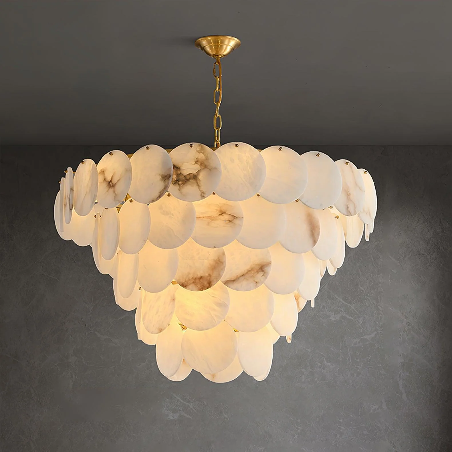 Люстра Alabaster Shell Brass - 4 уровня ∅60см x 75см, латунь, белый
