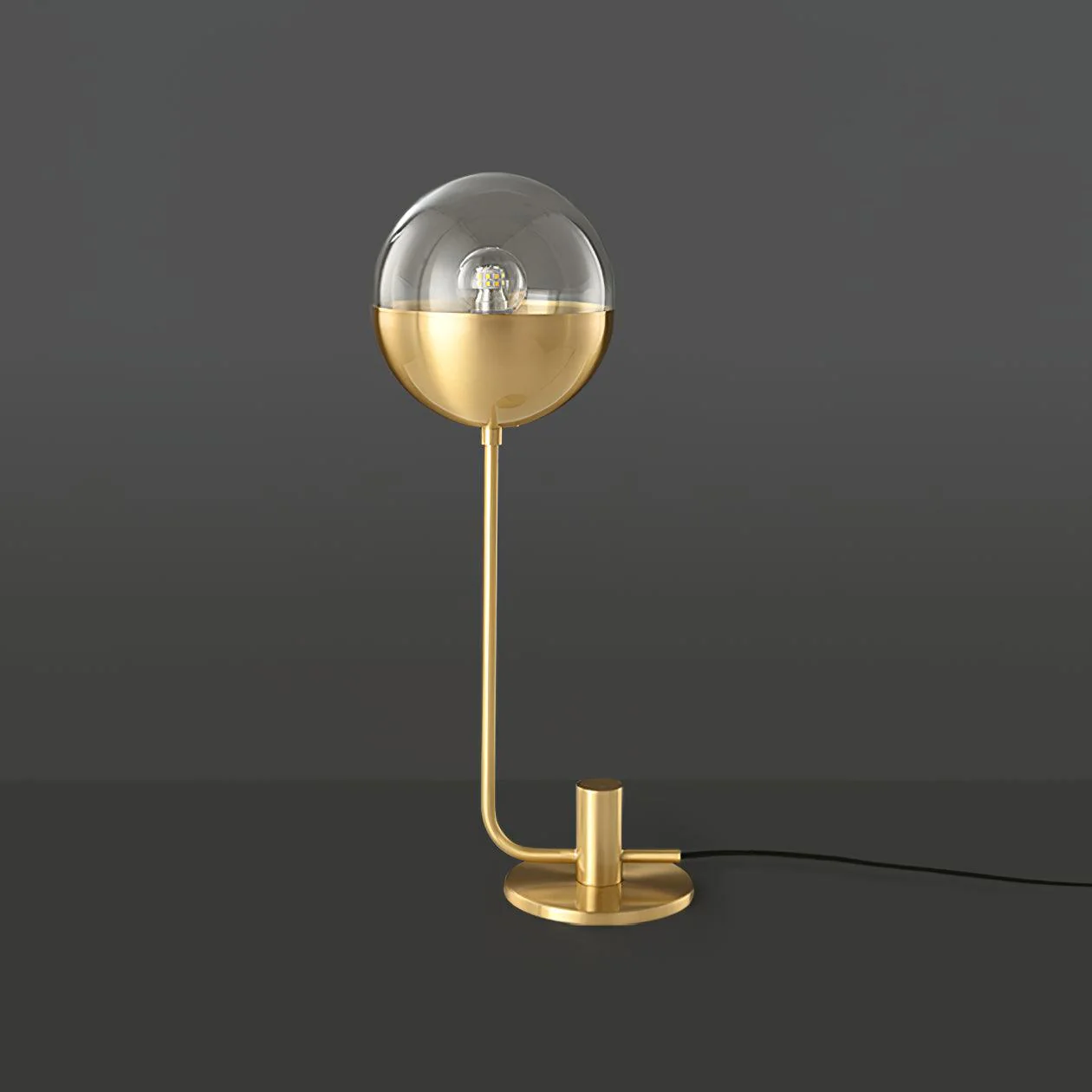 Brass Globular Table Lamp - ∅ 8.3″ x H 17.7″/ Dia 21cm x H 45cm / Black / US plug