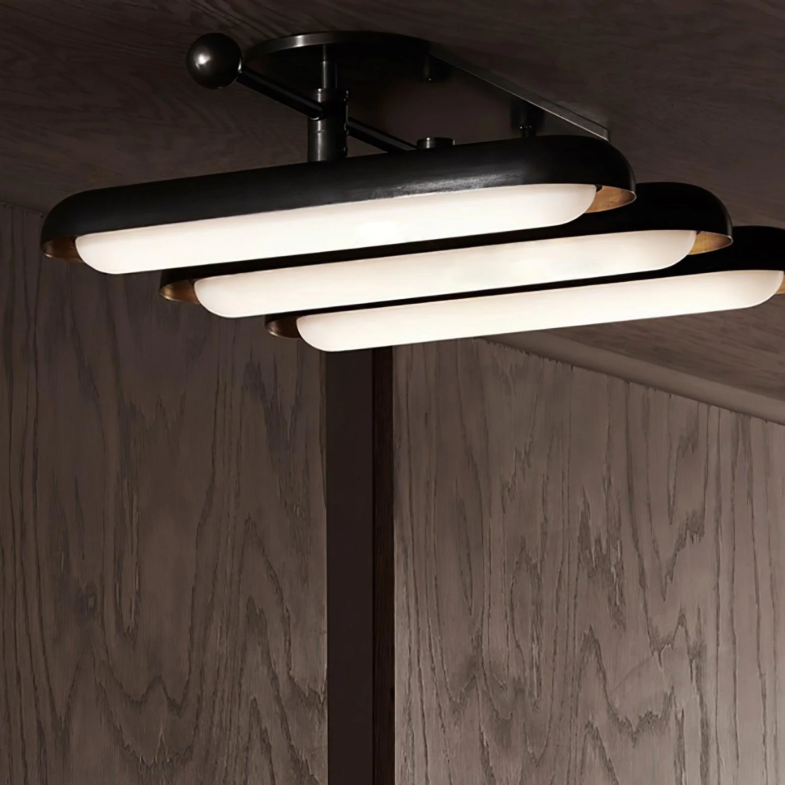 Capsule Wall Lamp - Set of 2 / Gold & Frosted white / Warm White
