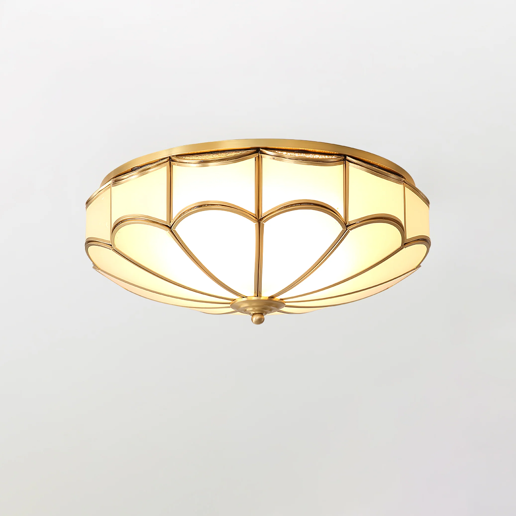 Потолочный светильник Scalloped Flush - ∅80см x 27см, латунь