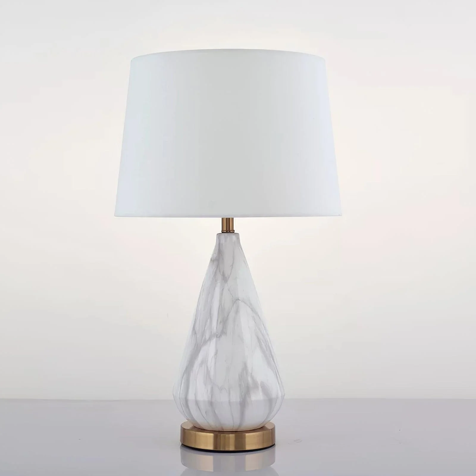 Marble Diamond Table Lamp - ∅ 13.8″ x H 24.8″ / Dia 35cm x H 63cm / Black / US plug