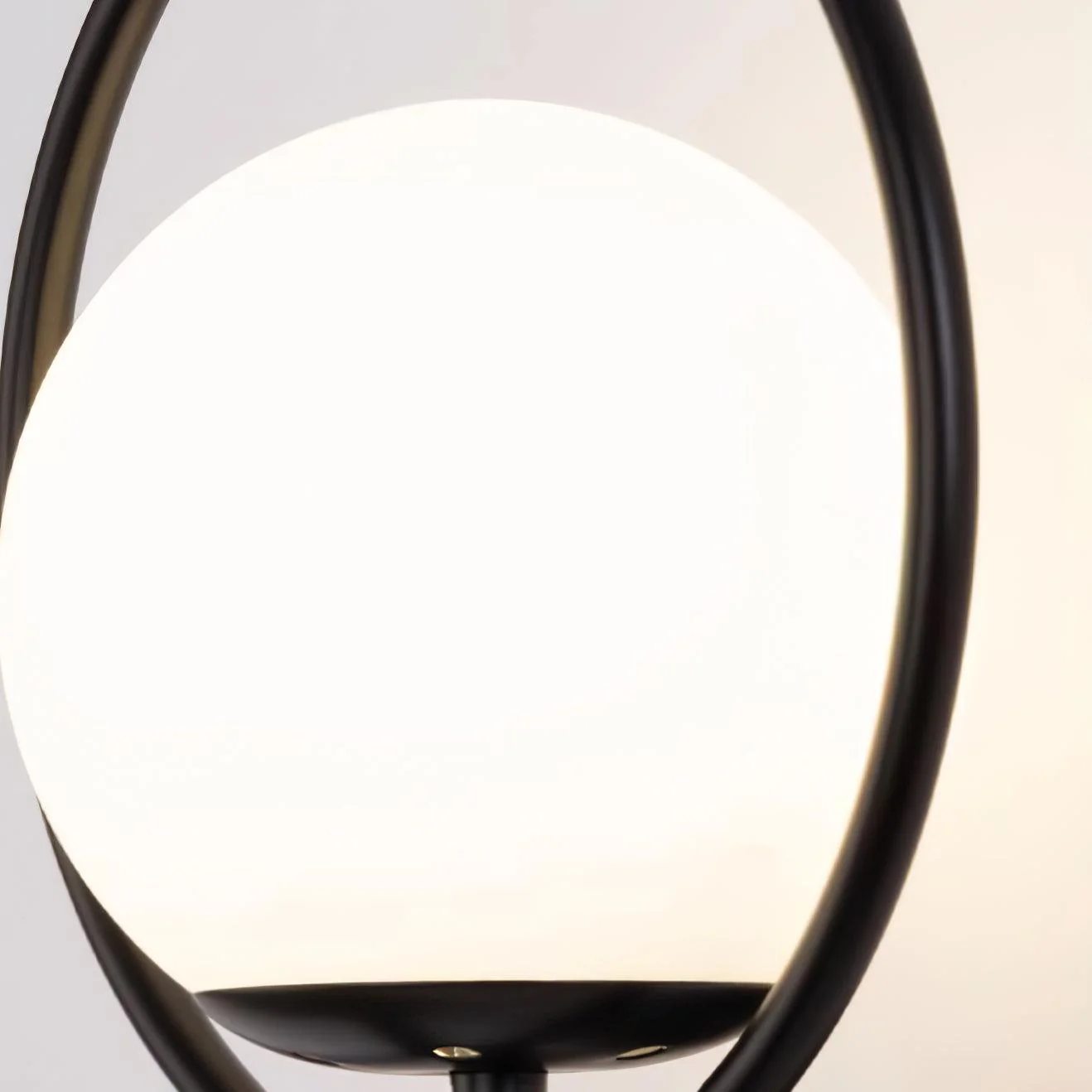Настенный светильник Circle Global - ∅23см x 35см, золотой