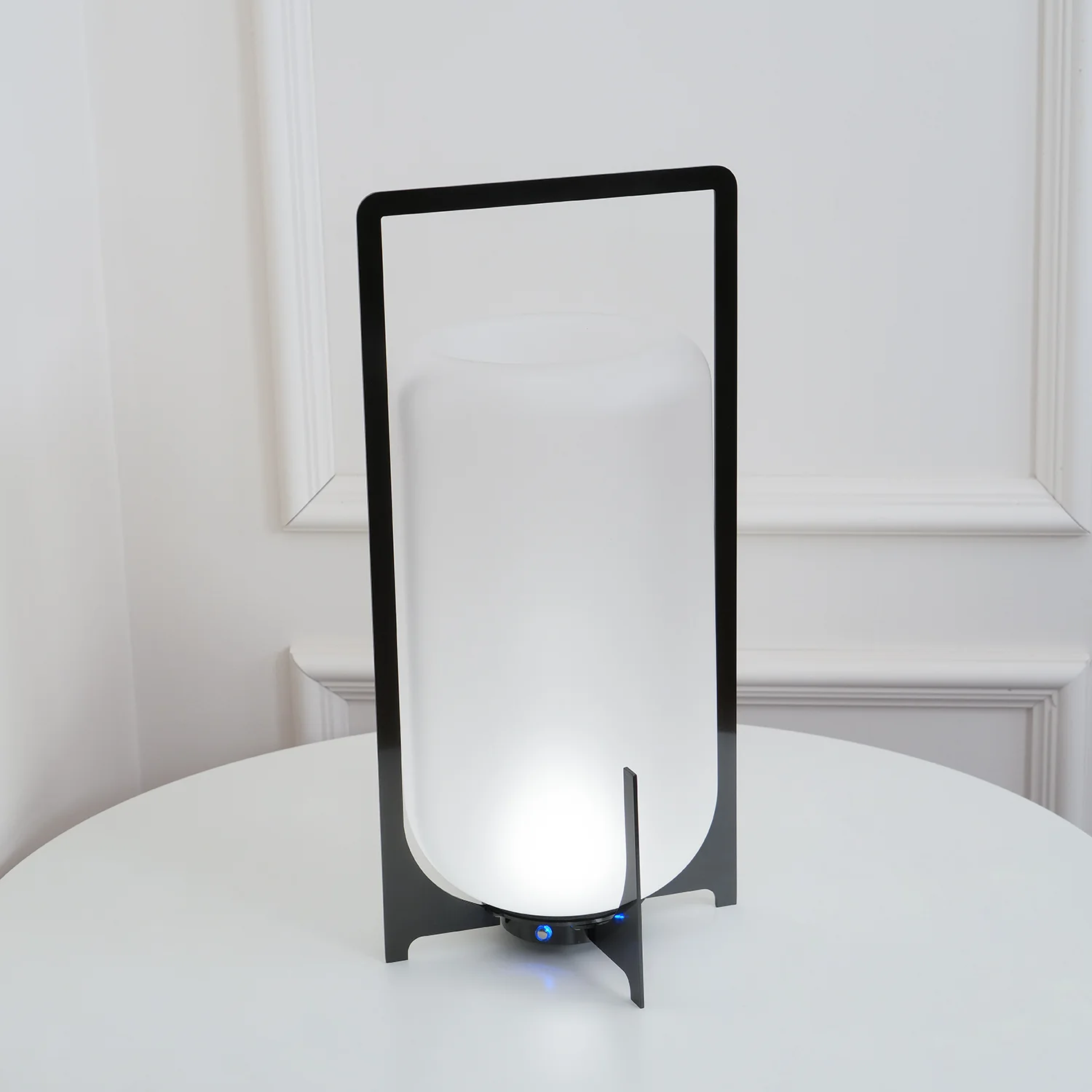 Настольный светильник Black Twilight Lantern - ∅29см x 54см, черный, белый, холодный свет