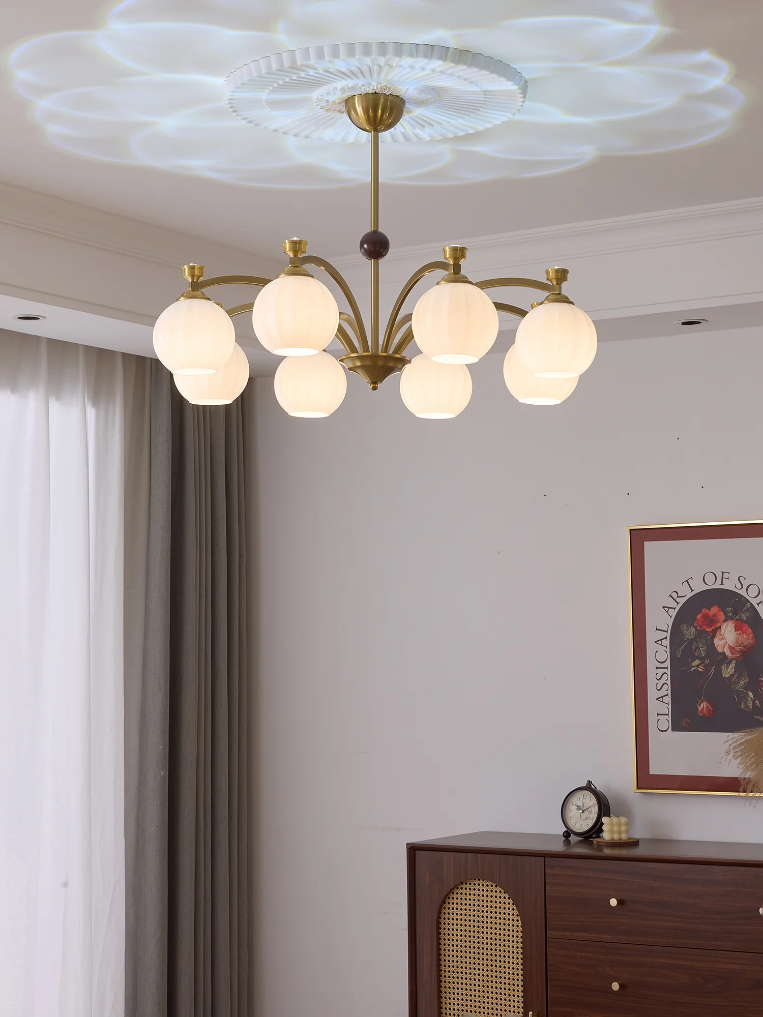 Люстра Thaddeus Radiance - 5 источников света ∅68см x 20см, золотой, белый