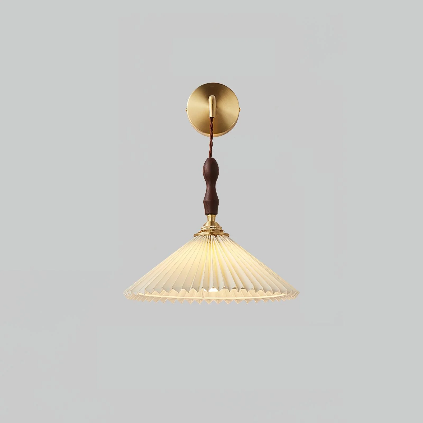 Настенный светильник Pleated Wooden - ∅31см x 23см, бронза, орех, белый