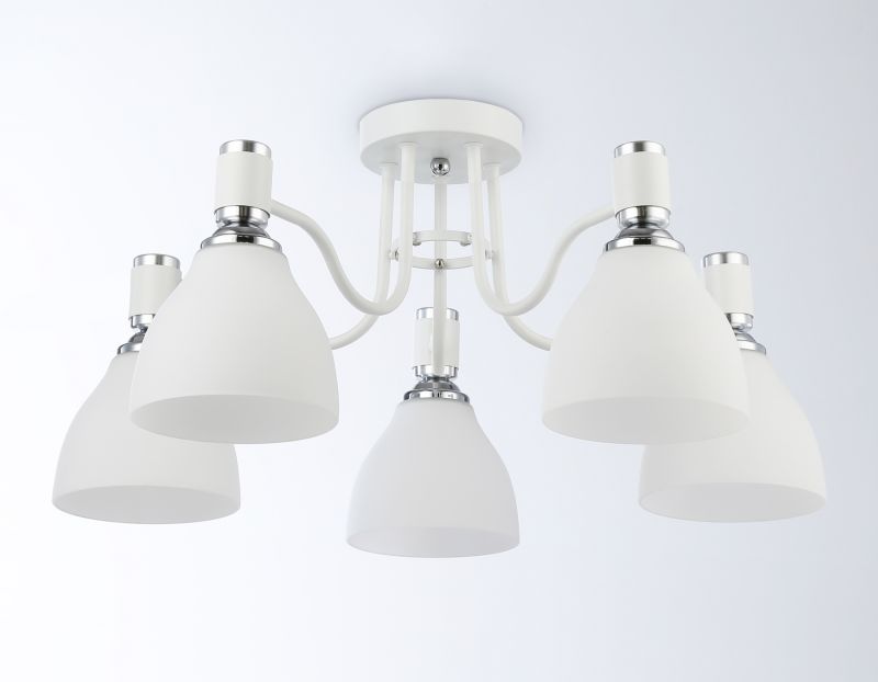 Потолочный светильник Ambrella TRADITIONAL TR303305