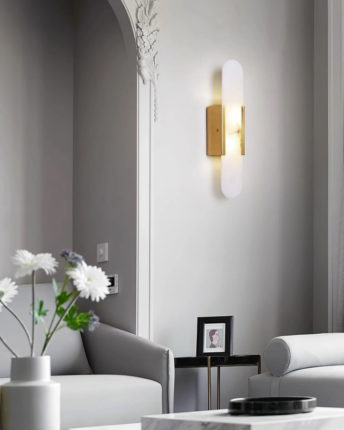 Melange Elongated Alabaster Wall Lamp - Dia 10cm x H 35cm Set of 2 / Black