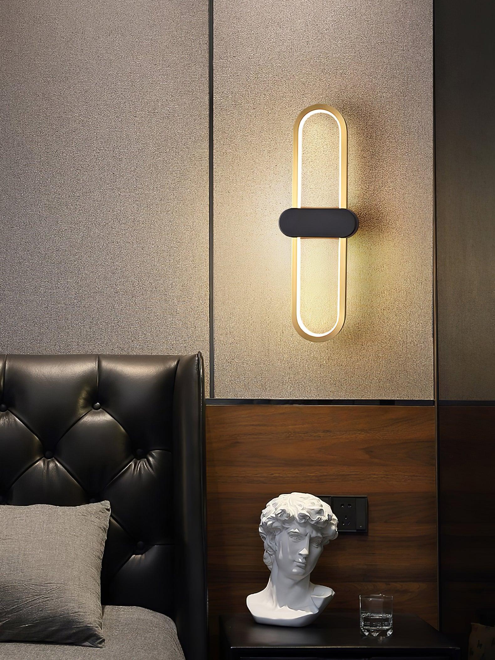 Настенный светильник Oval LED - ∅13см х 40см, золотой, черный, холодный свет