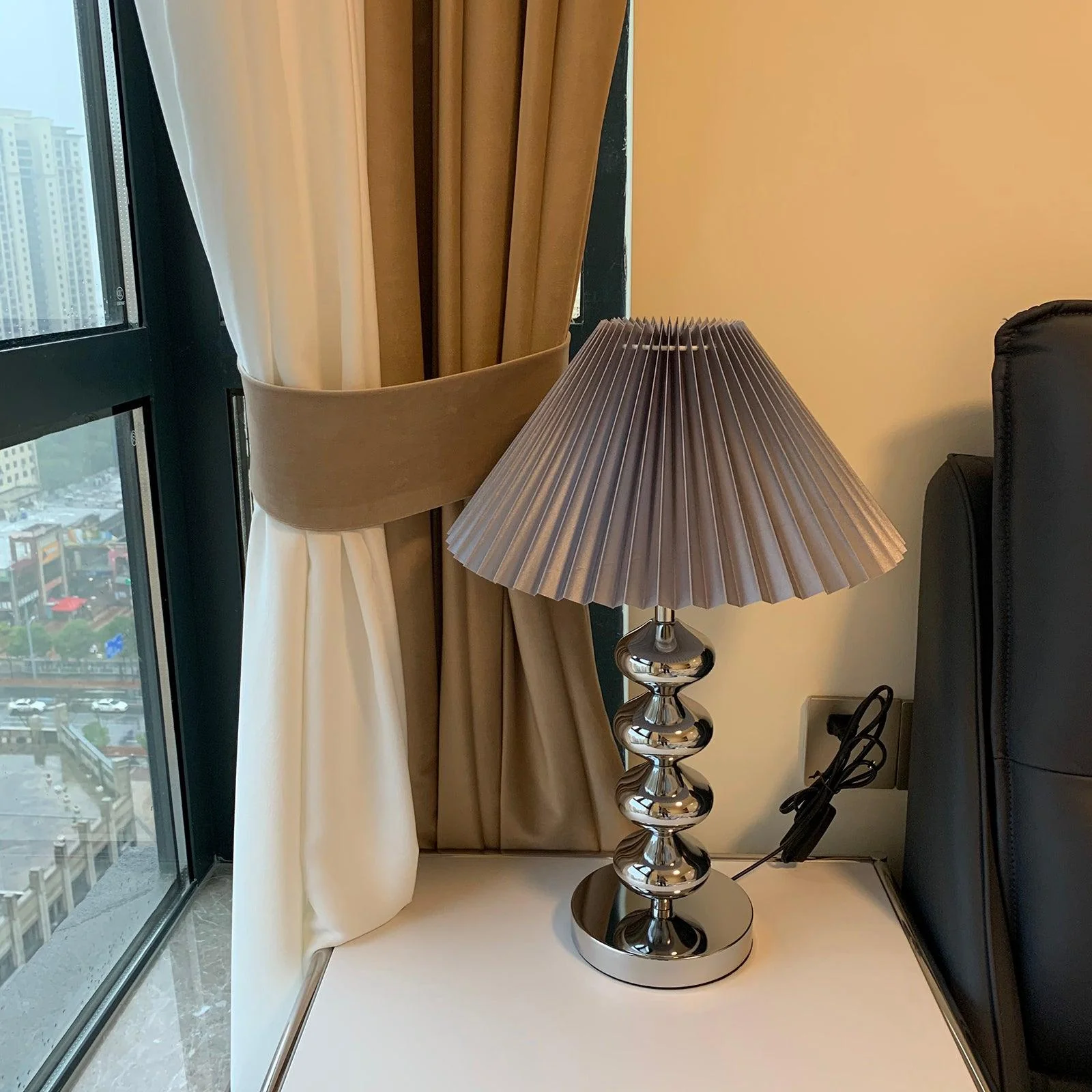 Aleisha Pleated Table Lamp - ∅ 13.7″ x H 19.6″ / Dia 35cm x H 50cm / Chrome + Black / UK plug