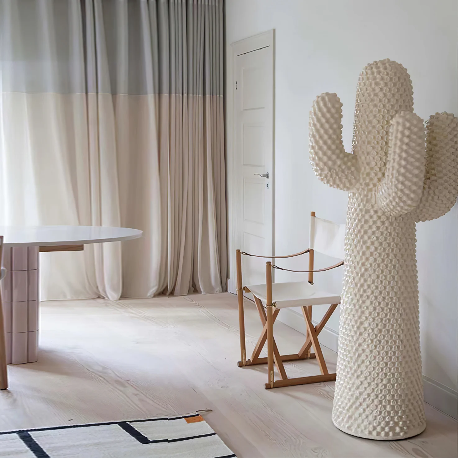 Вешалка для одежды Mello Sculptural Cactus - ∅65см x 60см x 150см, белый