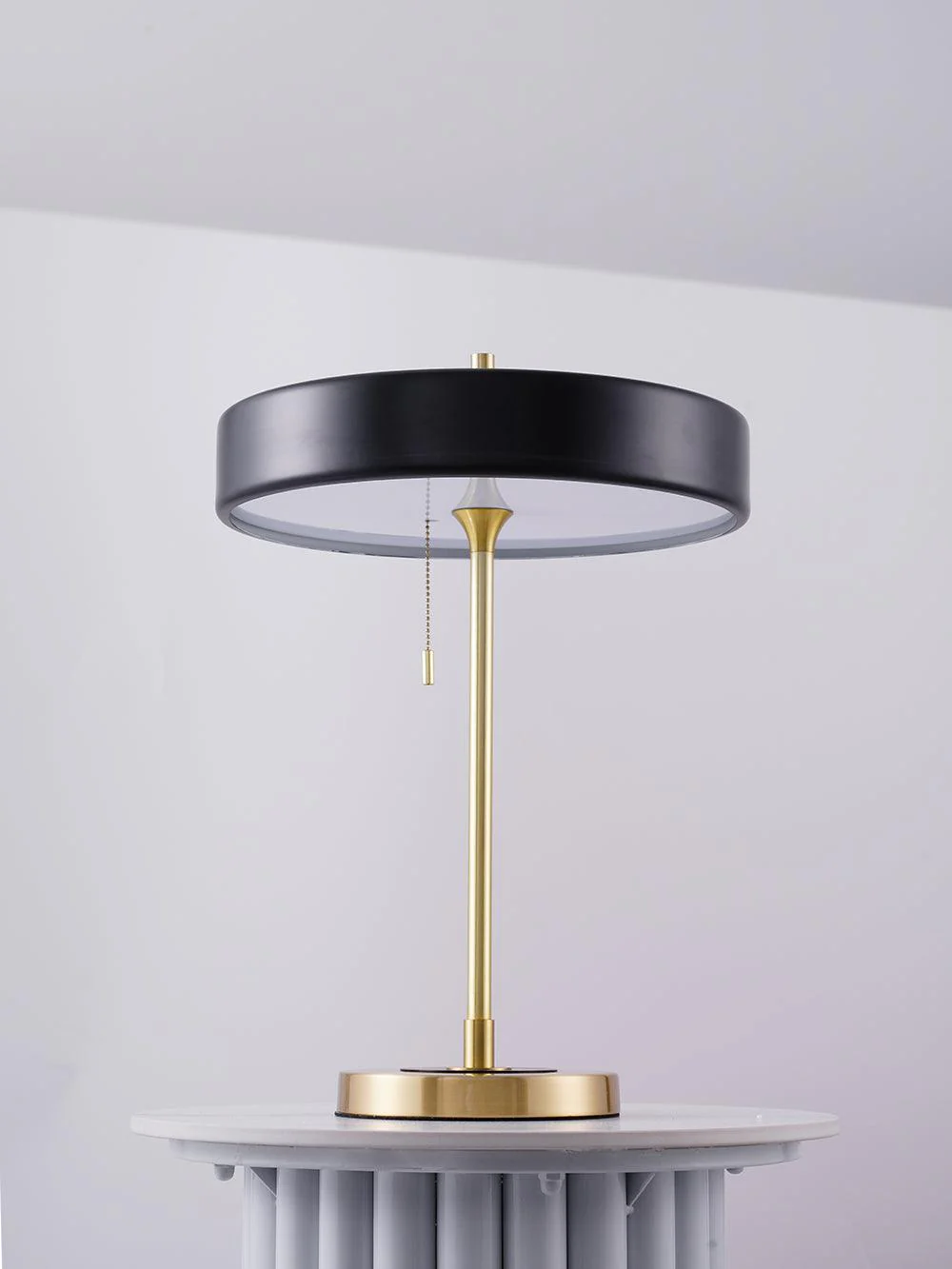 Настольный светильник Revolve - ∅35см x 48см, золотой, синий