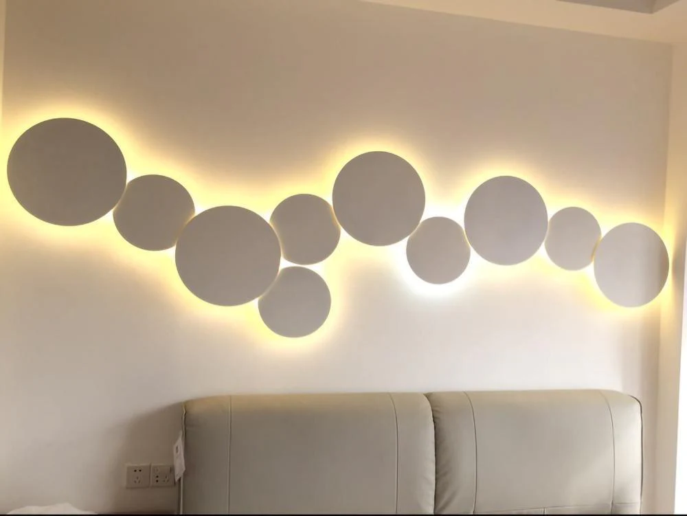 Geometric Disc Wall Lamp - Dia 28cm x H5cm set of 2 / White / Warm white