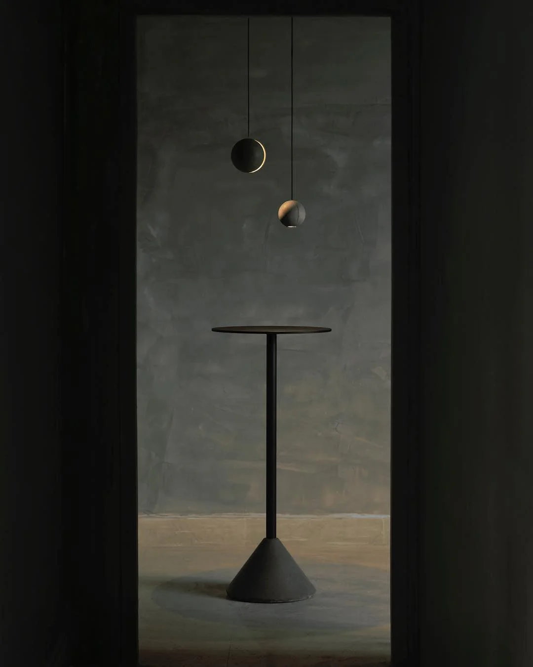 Подвесной светильник Moon Concrete - 2 плафона ∅24см x 150см, серый